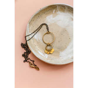 ALMA -Faire Streetwear & Schmuck- Halskette “FRIDA” aus Messing mit Monden in Gold