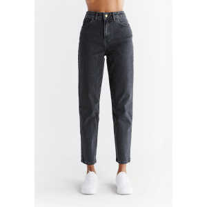 EVERMIND – Damen Mom Fit Jeans aus Bio-Baumwolle WN1010
