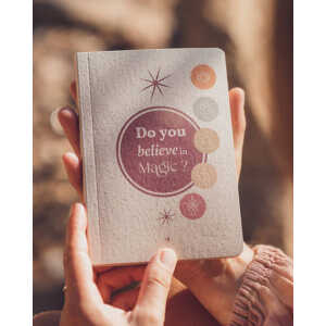 Oh Shanti Graspapier Notizbuch “Do you believe in magic?”