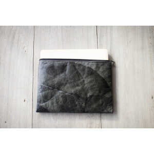 BY COPALA Laptop Hülle aus Blättern 13″ Zoll Vegan wasserabweisend schwarz/ grau