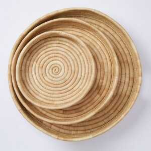 By Native Servier- und Dekotablett “Umi” rund, aus Palmfaser