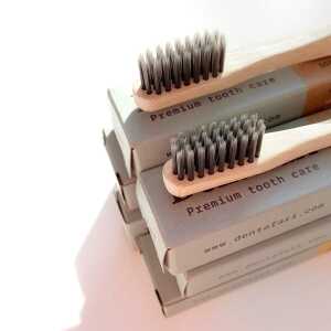 Dentafari 4er Pack Bambus Aktivkohle Zahnbürste Erwachsene – weich