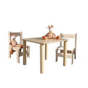 Die Schreiner Christoph Siegel Kindersitzgruppe – Tisch und 2 Stühle