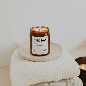 Just a decent day EMO DAY – Duftkerze – Handmade – Sojawachs
