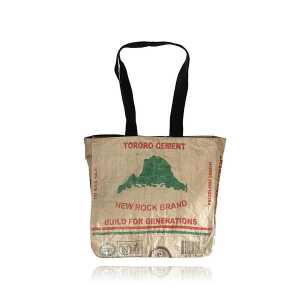 Kimuli Handgenähte Einkaufstasche aus recycelten Zementsäcken von Frauen aus Uganda – Strandtasche