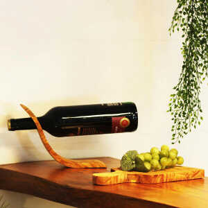 Mitienda Shop Wein-Käse-Set, Weinflaschenhalter und Schneidebrett aus Olivenholz