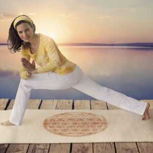 The Spirit of OM Yogamatte aus Schurwolle Blume des Lebens