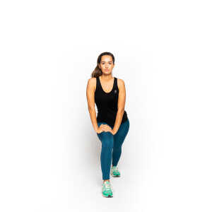 VIDAR Sport Yoga Top für Damen aus 100% Lyocell TENCEL® in schwarz