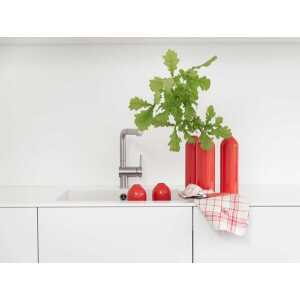 werkvoll by Lena Peter Nachhaltiger Kerzenhalter/Vase FIRE – rot – aus recycelten Feuerlöschern