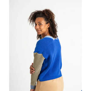 Matona Farbenfrohe Strickjacke für Frauen aus Bio-Baumwolle / Color Block Cardigan