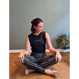 OMlala Yoga Shirt | TRUST THE UNIVERSE