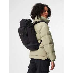 pinqponq Rucksack – KOMUT Medium Backpack – aus recyceltem Nylon