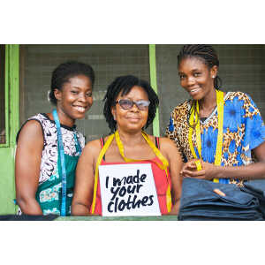 Global Mamas Bio Hemd – Slim Fit – Pathways