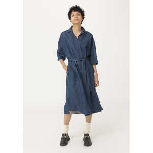 hessnatur Damen Lightdenim-Kleid mit ungefärbtem Kapok – blau – Größe M