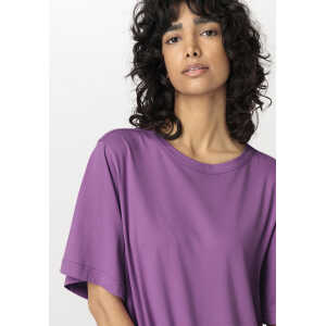 hessnatur Damen Shirt-Kleid Mini Relaxed aus Bio-Baumwolle – lila – Größe 42